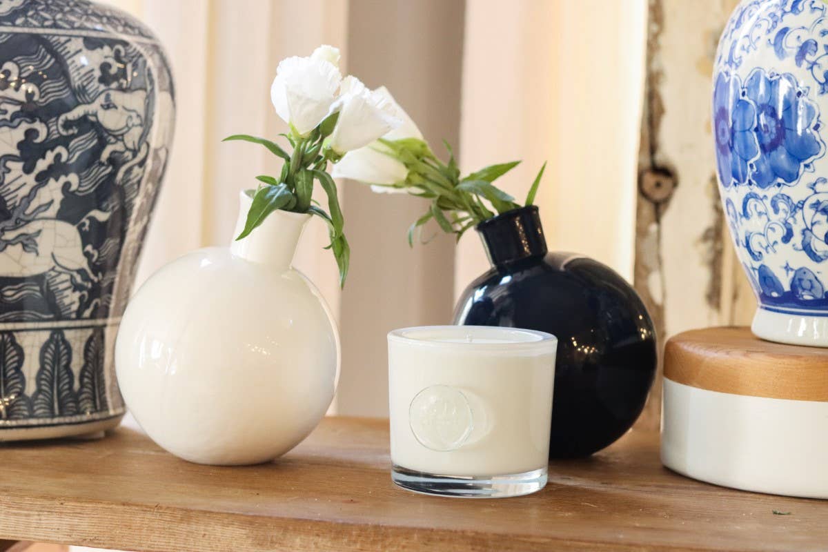 White Sphere Bud Vase - The Preppy Bunny