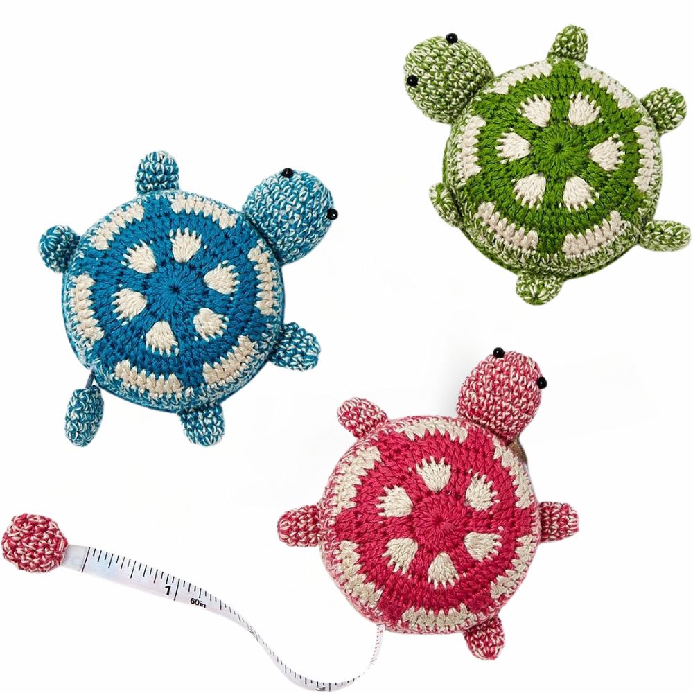 Crochet Turtle Tape Measure - The Preppy Bunny
