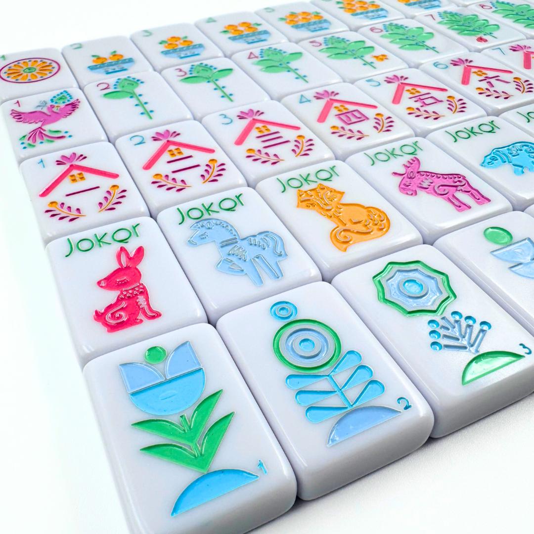 THE SCANDINAVIAN FOLK ART SERIES | Mahjong with Nordic Style - The Preppy Bunny