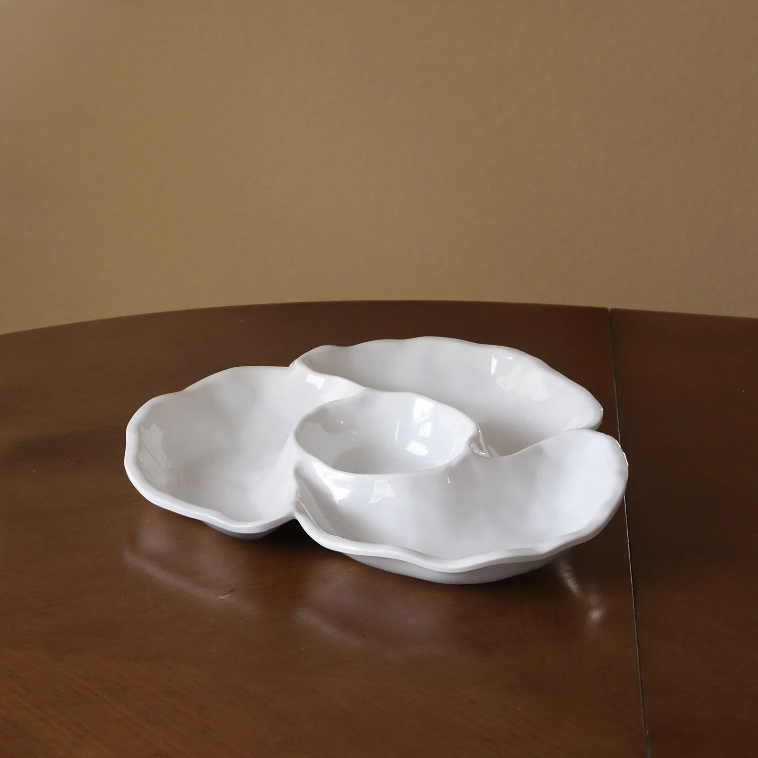 VIDA Havana Triple Dip in White - The Preppy Bunny