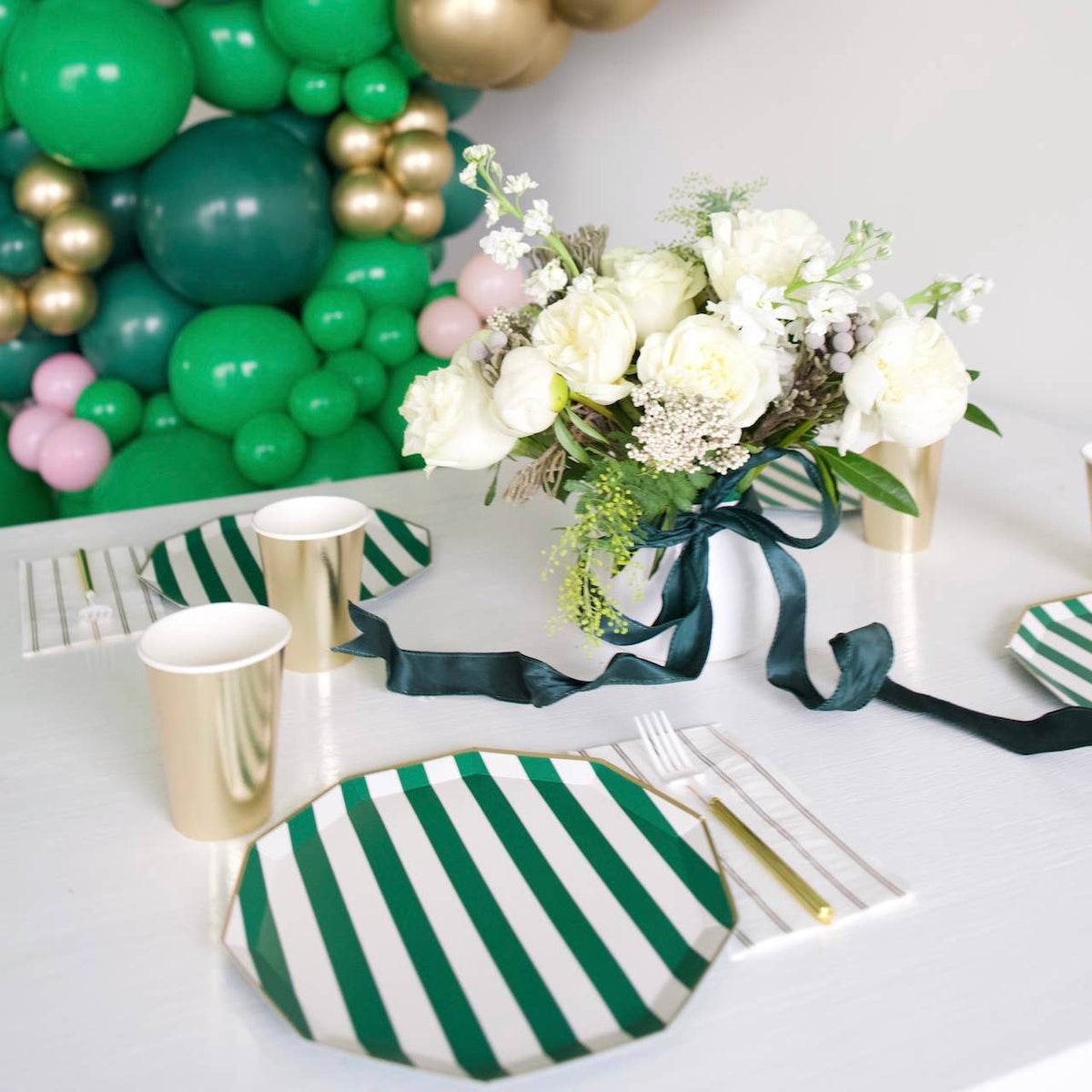 Emerald Green Signature Stripe Paper Plates