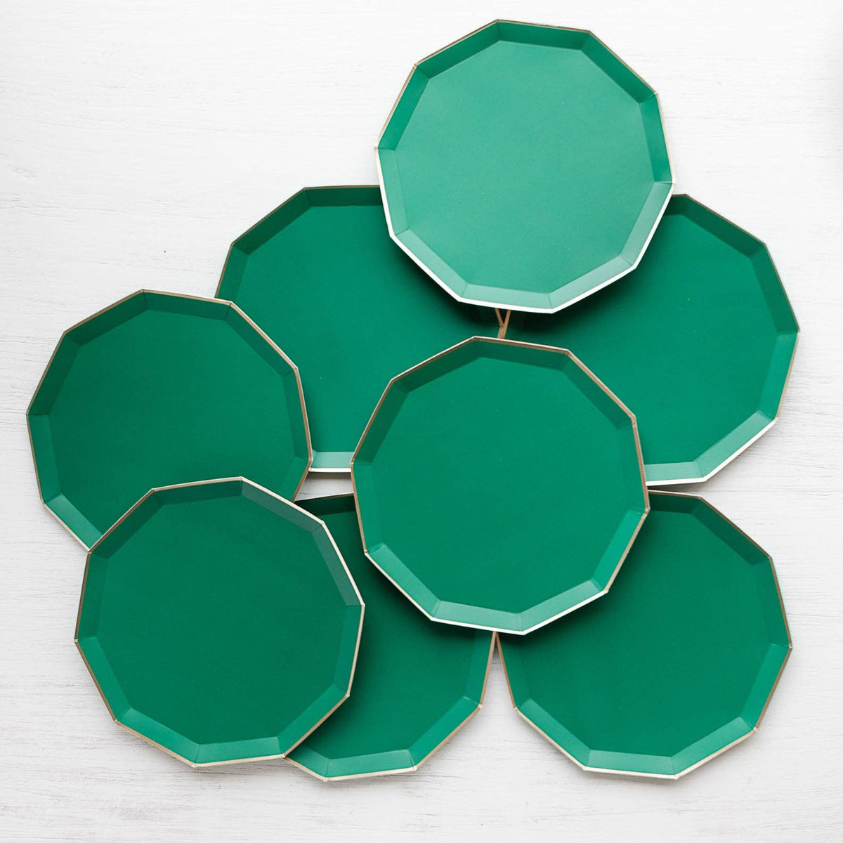 Emerald Green Premium Paper Dinner Plates - The Preppy Bunny