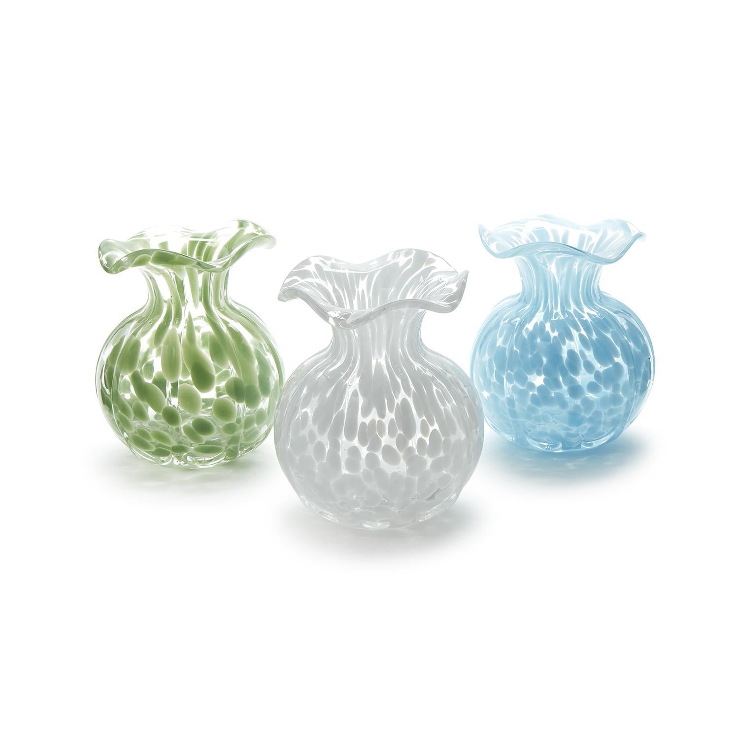 Ruffled Edge Spotted Vase - The Preppy Bunny
