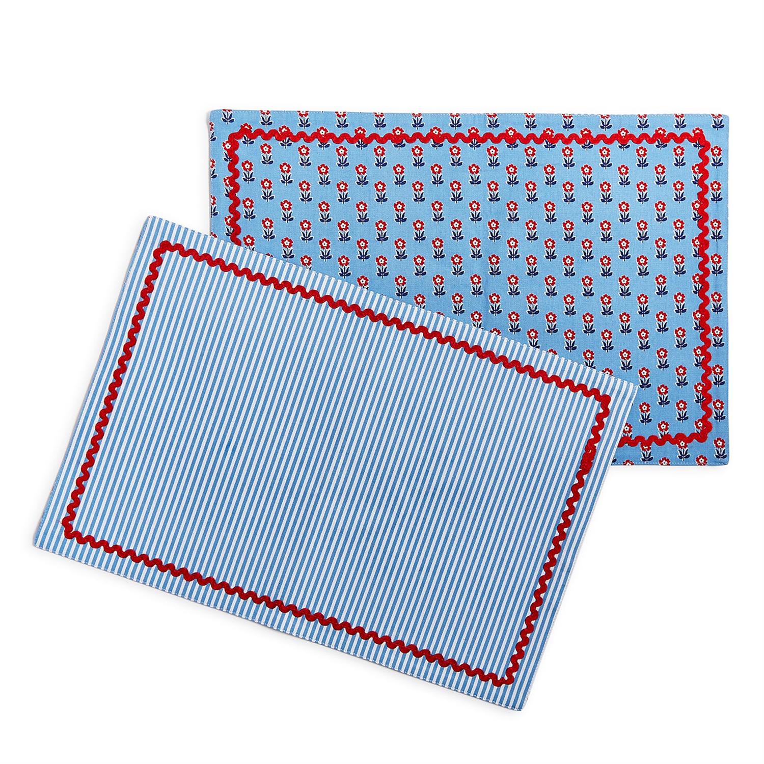 Red, White and Bloom Set of 4 Double-Sided Fabric Placemat - The Preppy Bunny