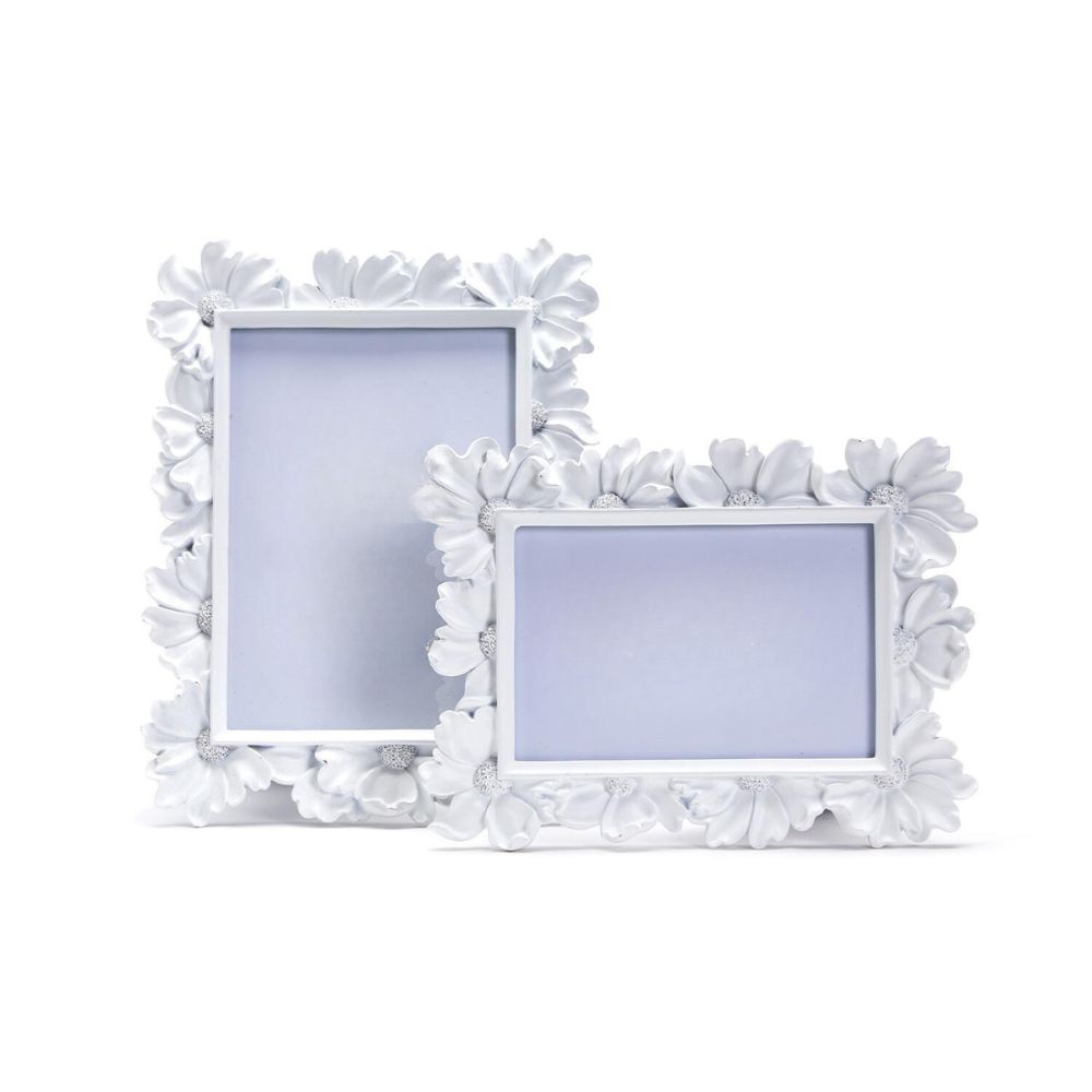 White Daisy Picture Frame - 2 sizes available - The Preppy Bunny