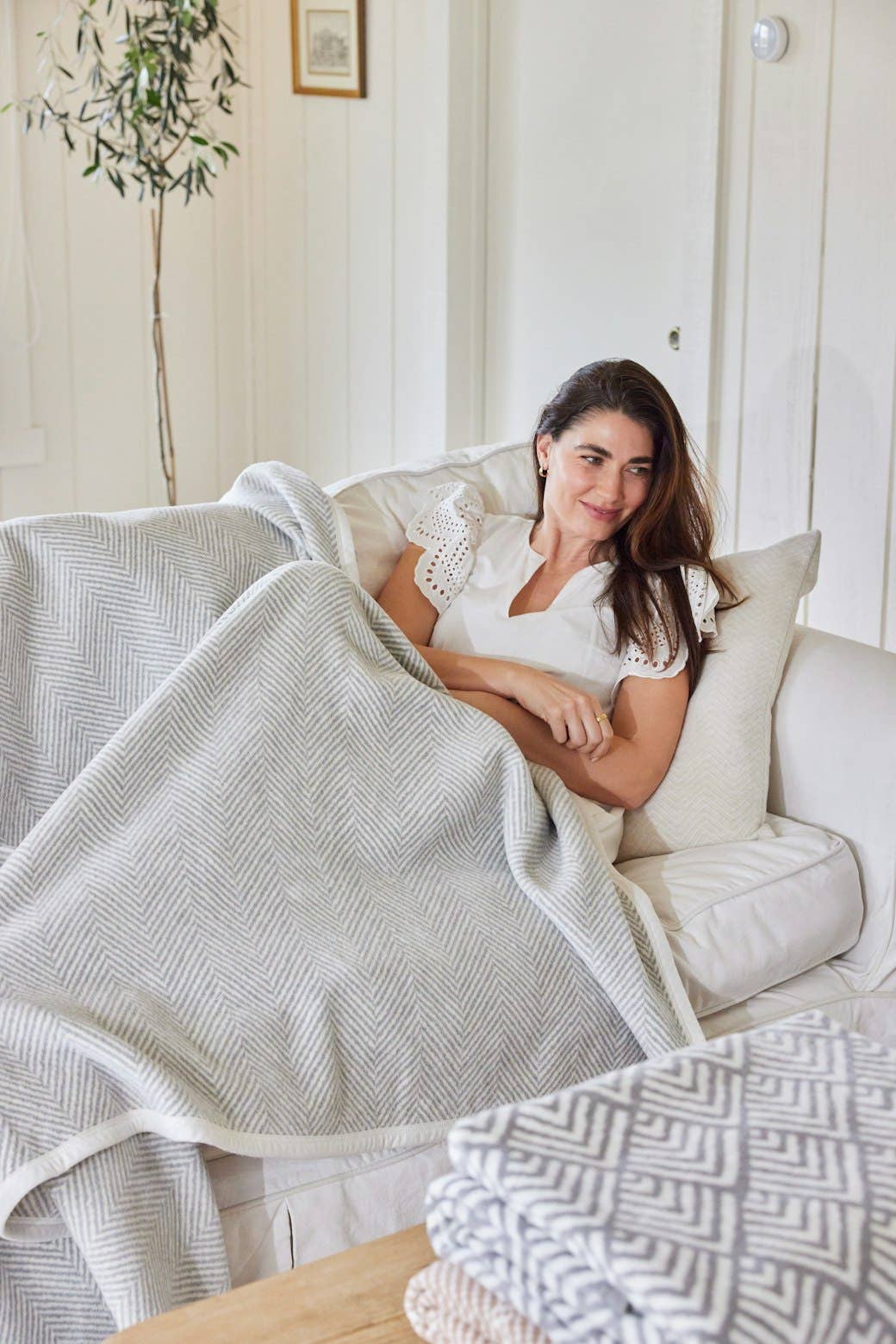 Harborview Herringbone Light Grey ChappyWrap Blanket: Family-Size - The Preppy Bunny