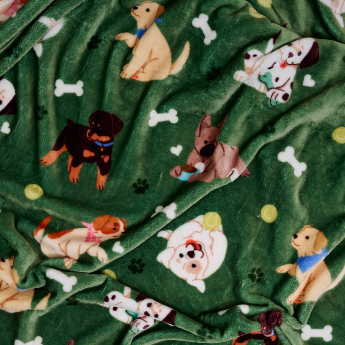 Snuggle Up Plush Blanket in Dog Days - The Preppy Bunny