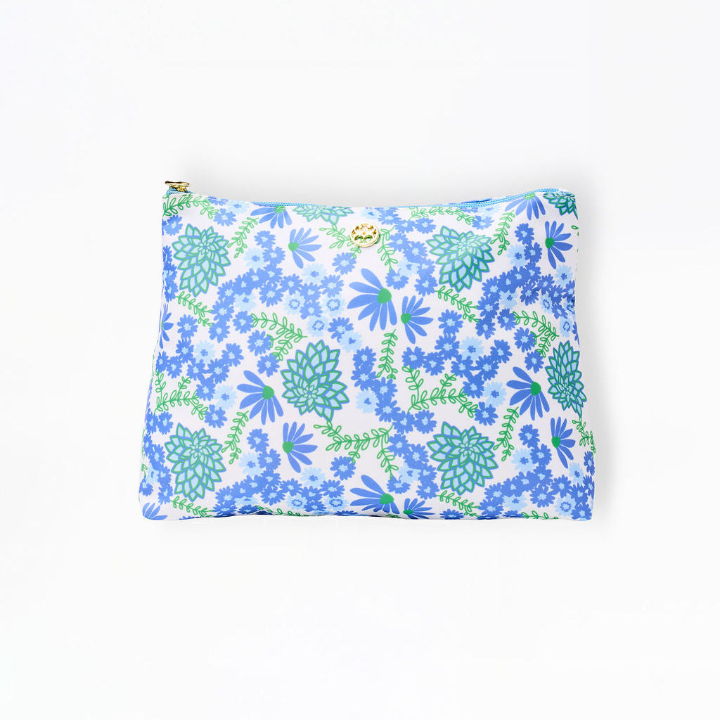 Travel Pouch in Daisy Chain White - The Preppy Bunny