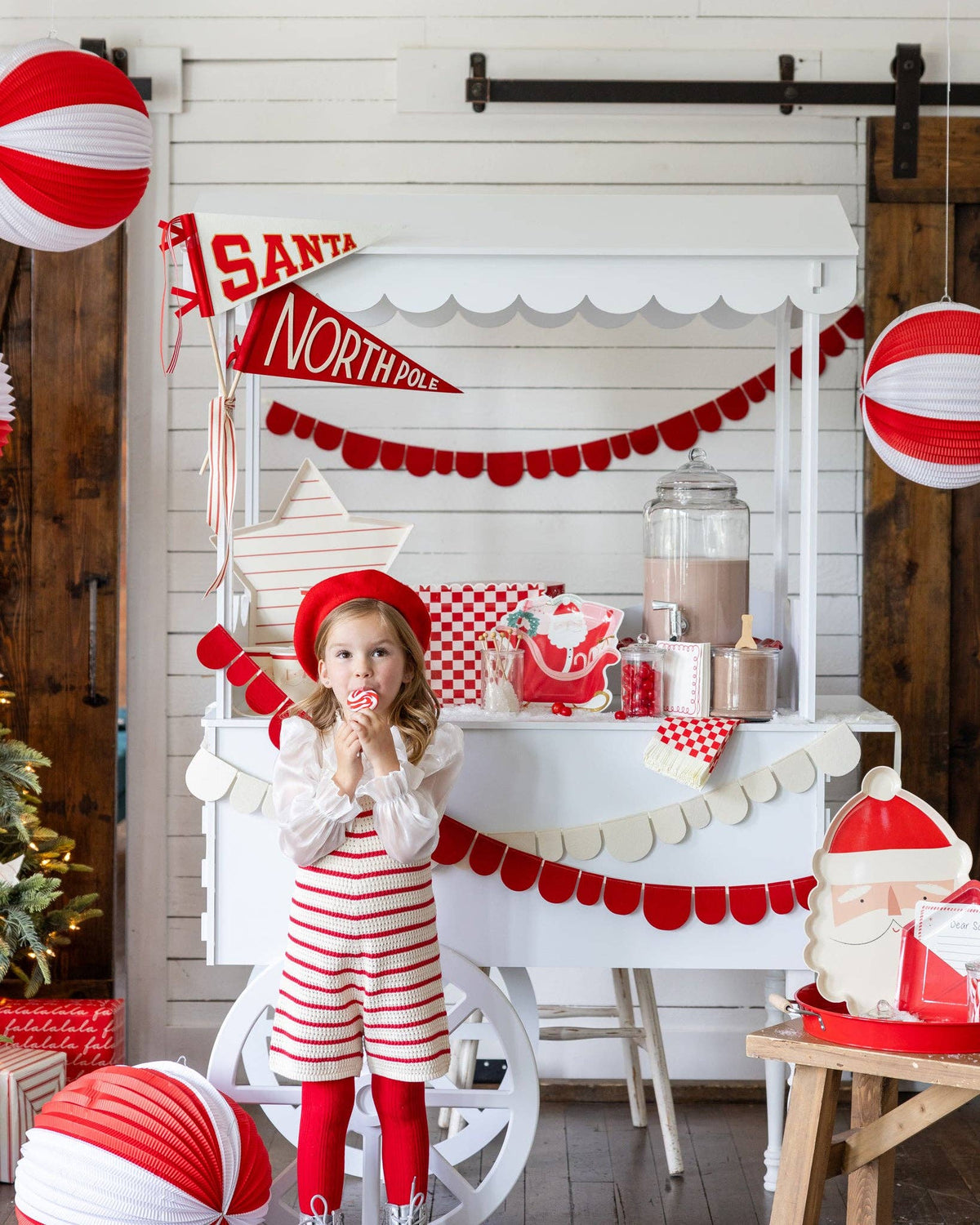 Red and Cream Scalloped Felt Banner Set - The Preppy Bunny