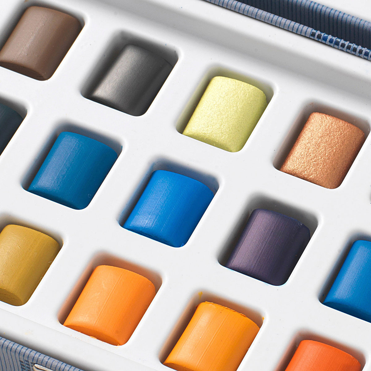 Watercolor Paint Set - Dot and Daisy
