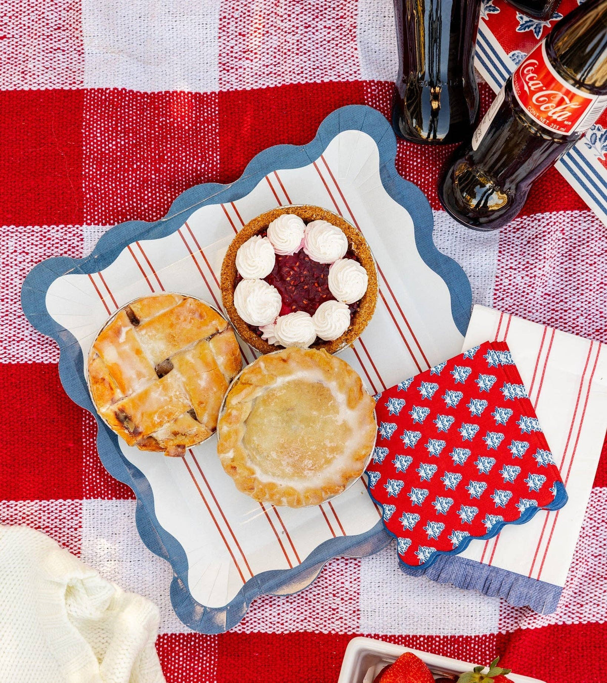 Red Stripes Paper Plates - 11" - The Preppy Bunny