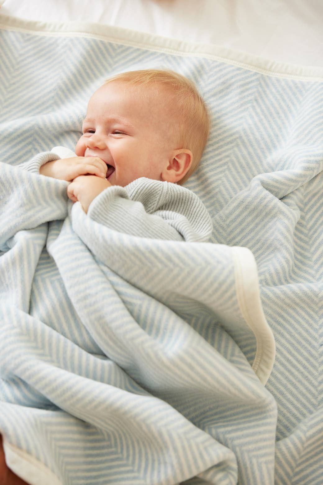 Harborview Herringbone Sky Mini Blanket ChappyWrap