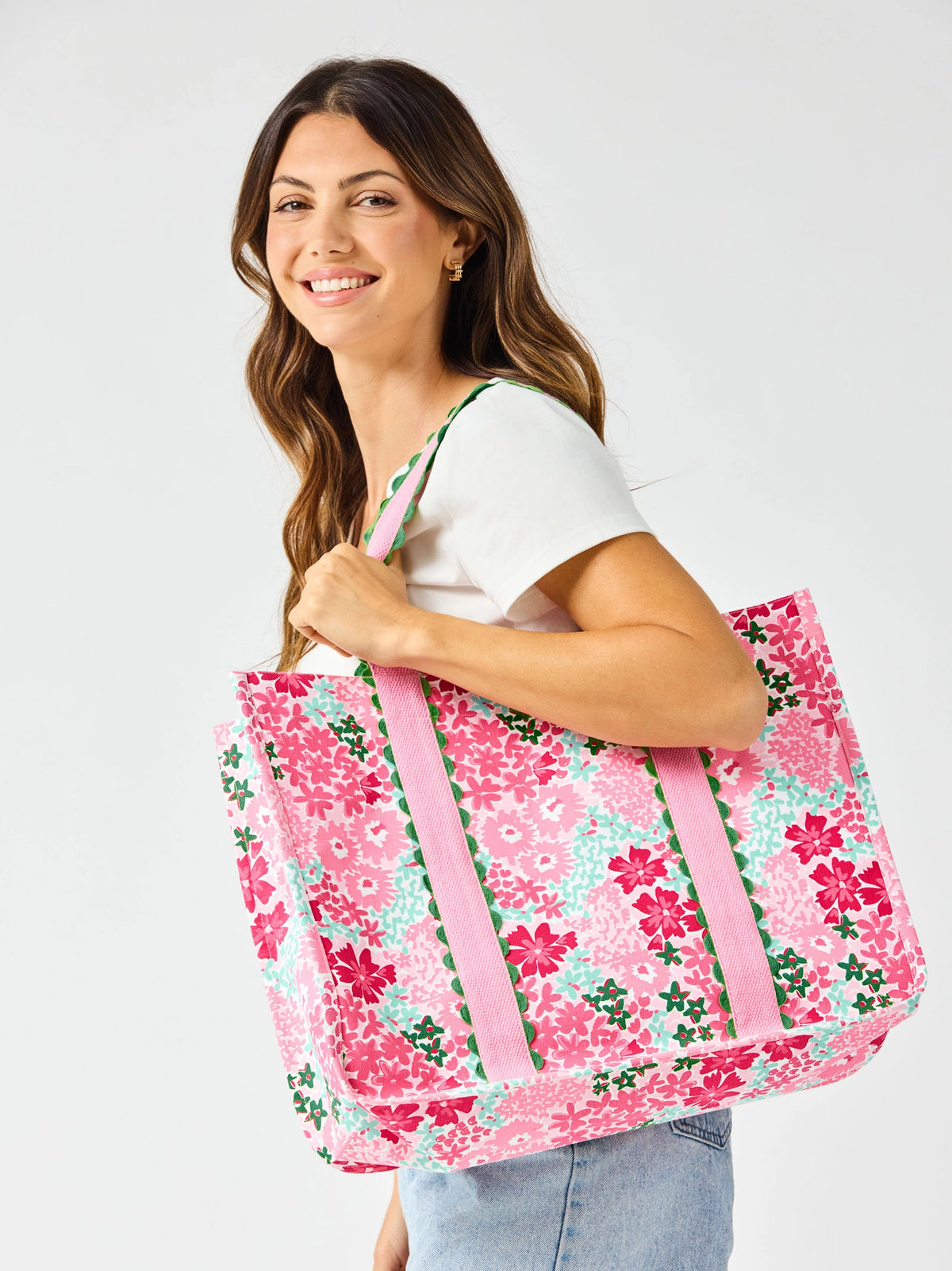 Capri Carryall Tote Bag in Petal Perfect - The Preppy Bunny