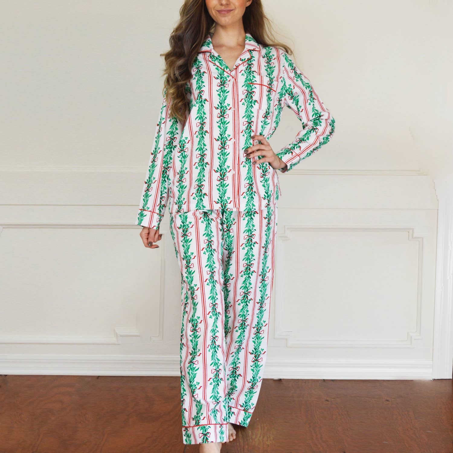 Red Mistletoe Vine Flannel PJ Set - The Preppy Bunny