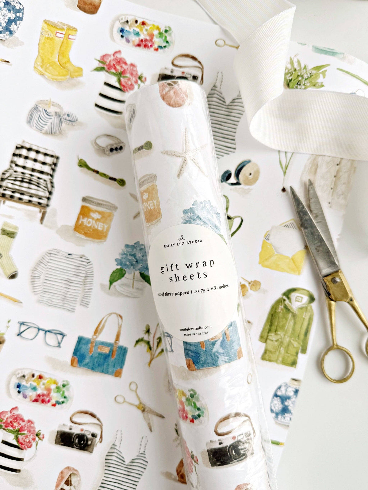 Everyday things gift wrapping paper - The Preppy Bunny