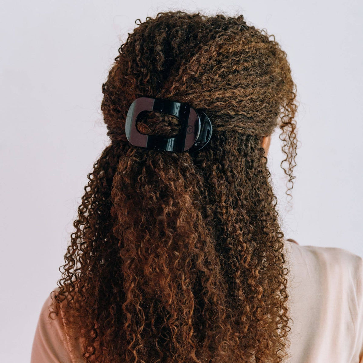 Round Flat Hair Clip | Medium | Jet Black