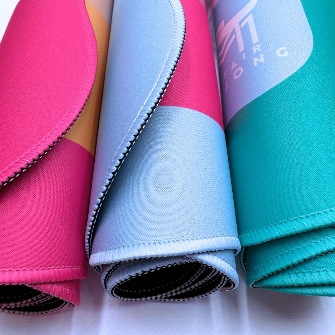 MINI MAHJONG MAT  |  Color Wave  |  21" x 21" - The Preppy Bunny