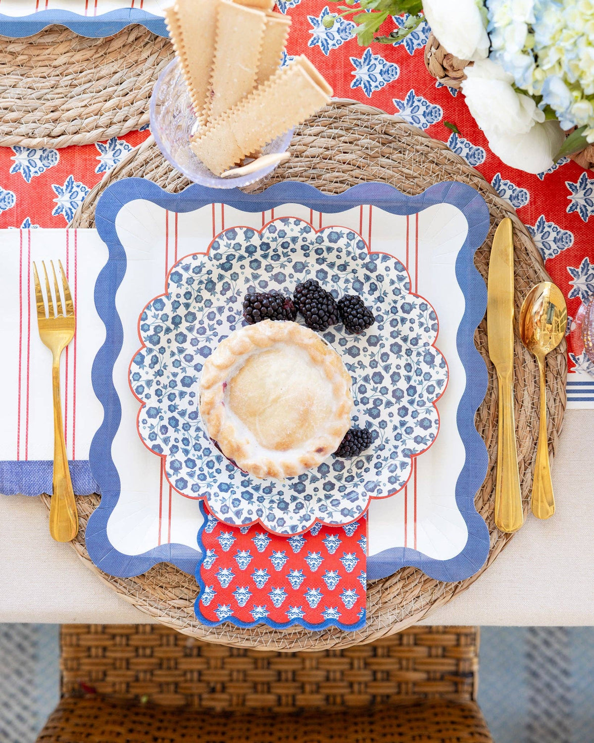 Red Stripes Paper Plates - 11" - The Preppy Bunny