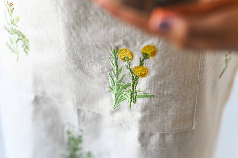 Botanical Embroidered Apron - The Preppy Bunny