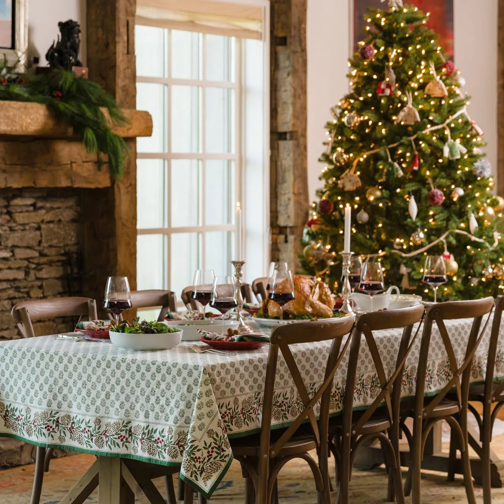 Christmas Garland Tablecloth