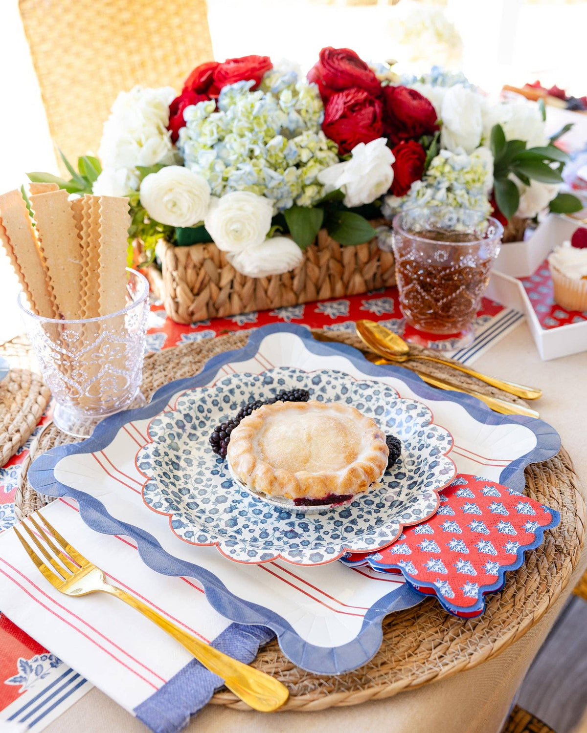 Red Stripes Paper Plates - 11" - The Preppy Bunny