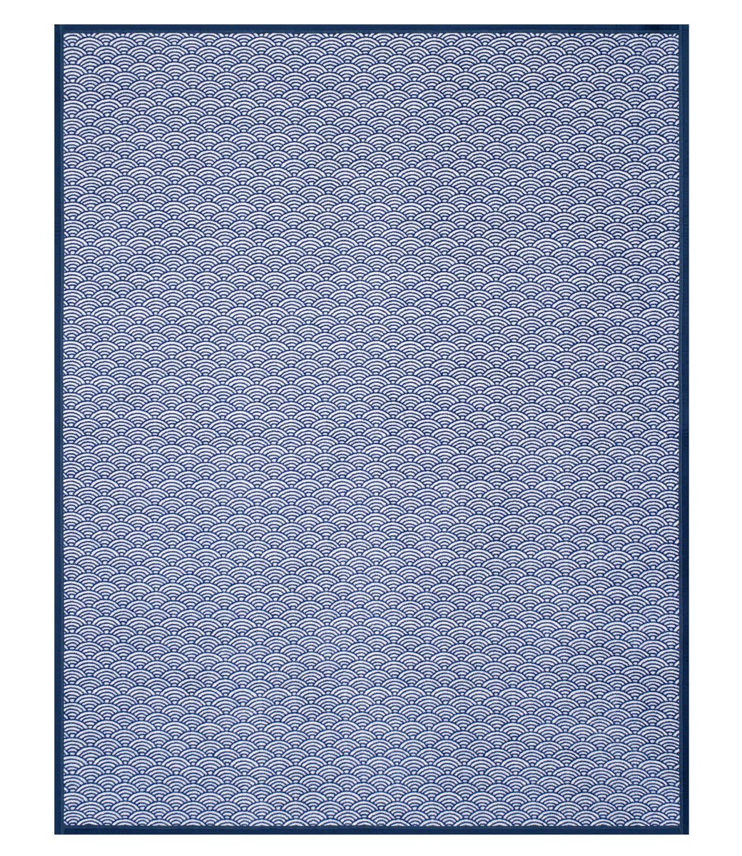 Brewster Scallops Blanket by ChappyWrap