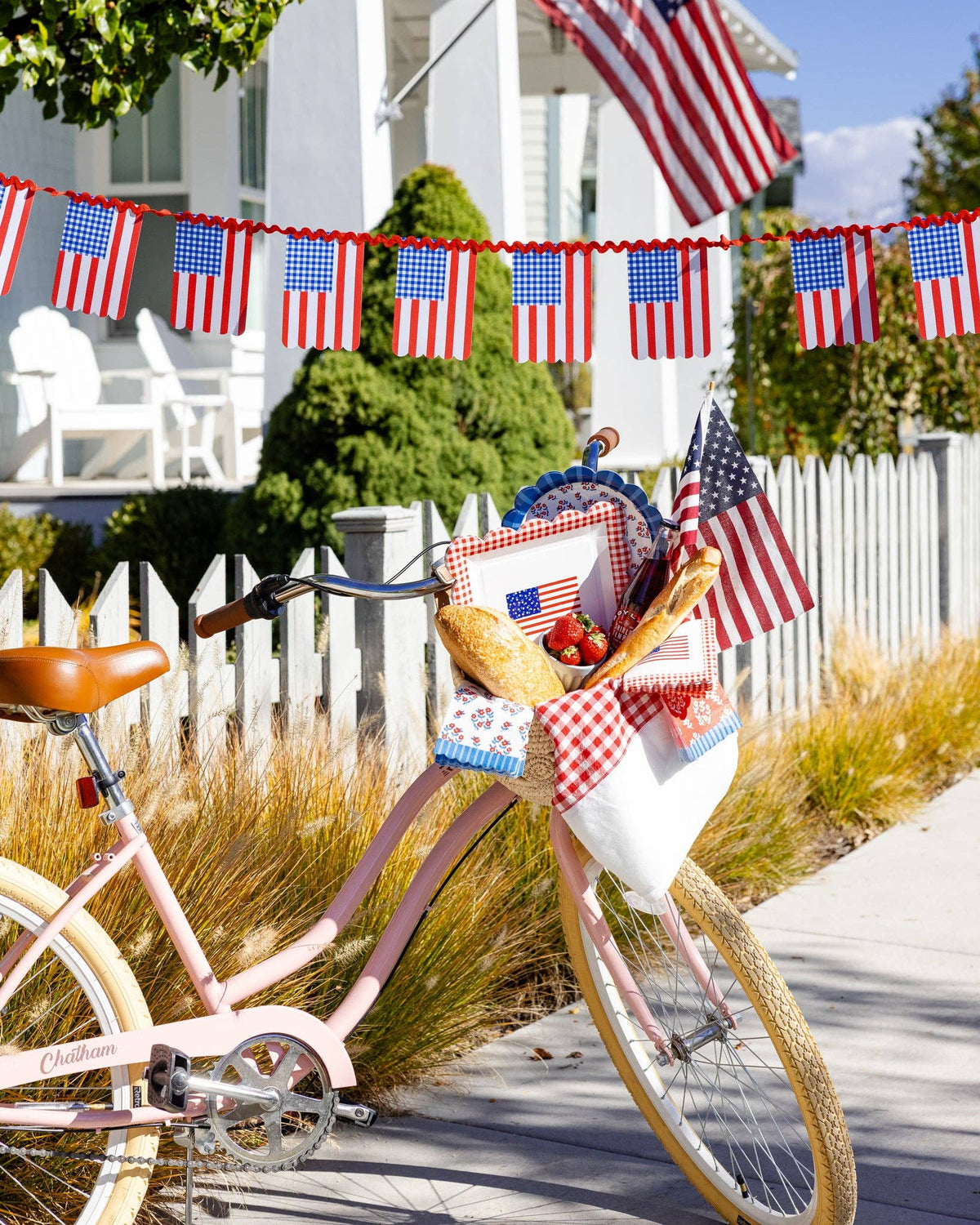 Gingham Flag Paper Plates - 10" - The Preppy Bunny