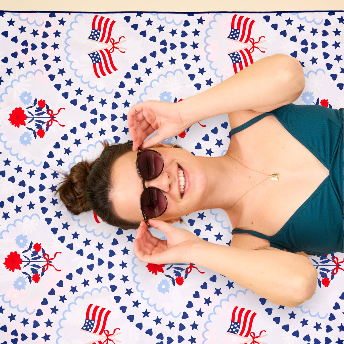 XL Quick-Dry Beach Towel in All American Darling - The Preppy Bunny