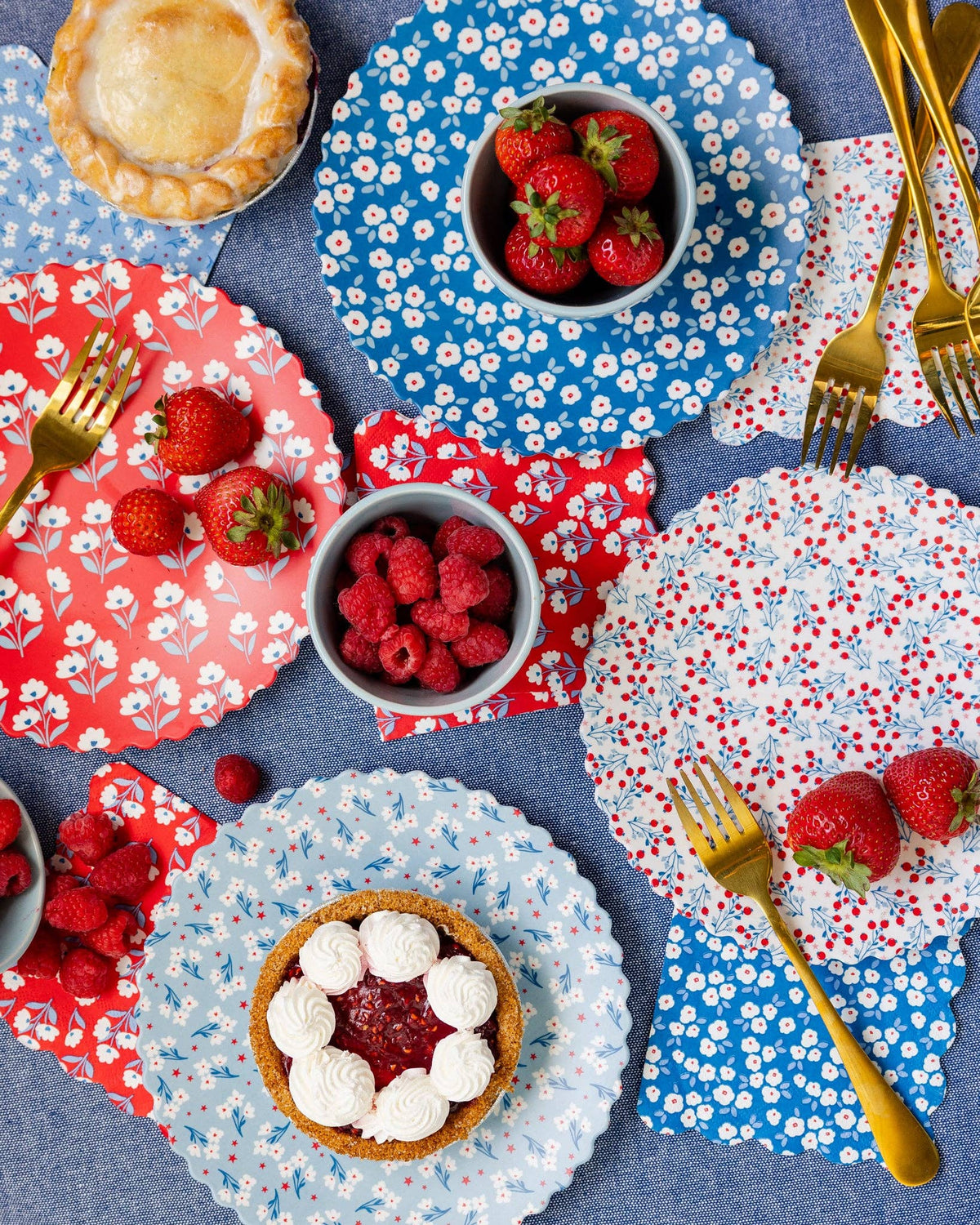 Floral Cocktail Paper Napkin Set - The Preppy Bunny