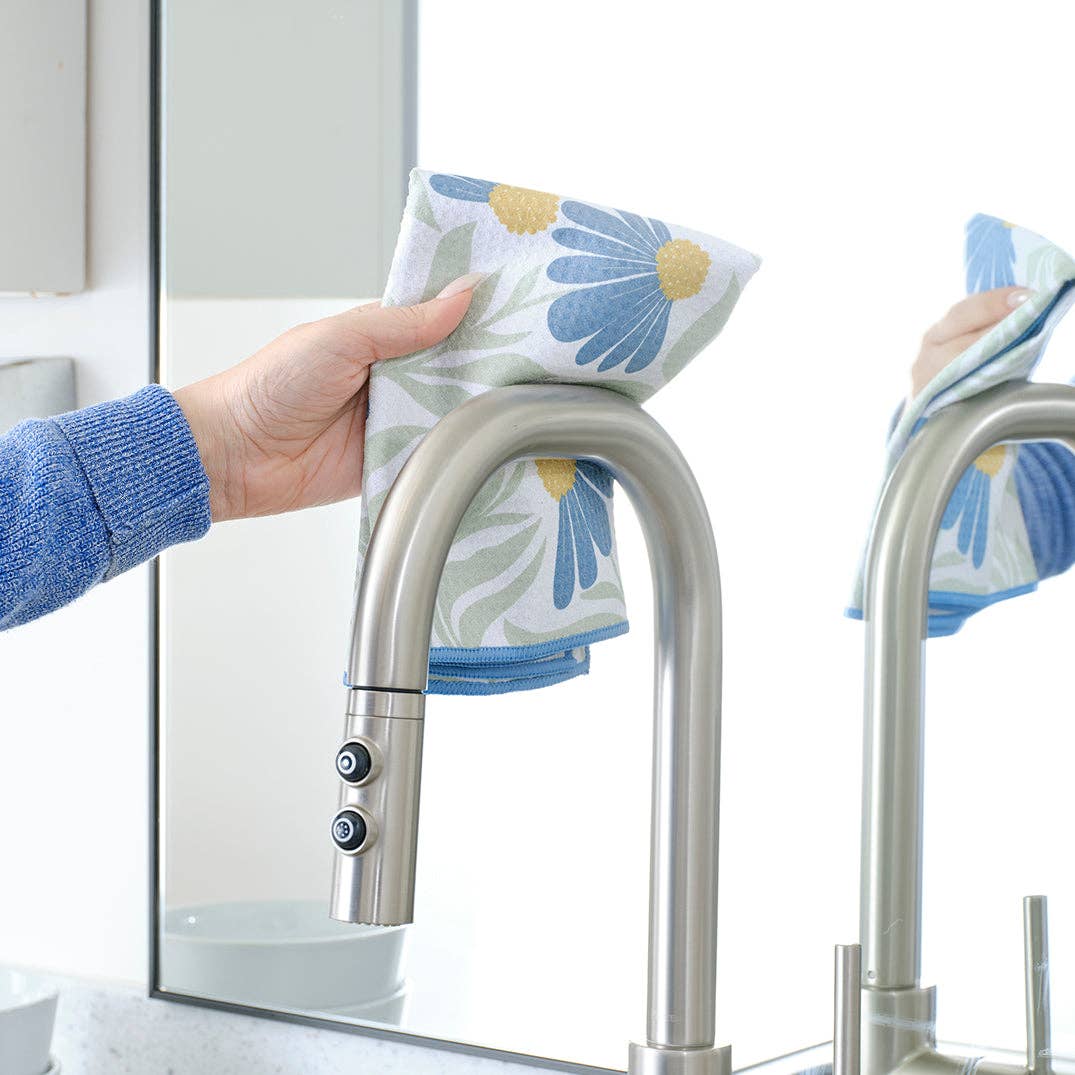 Blue Coneflower Towel Set, High Performance Microfiber - The Preppy Bunny