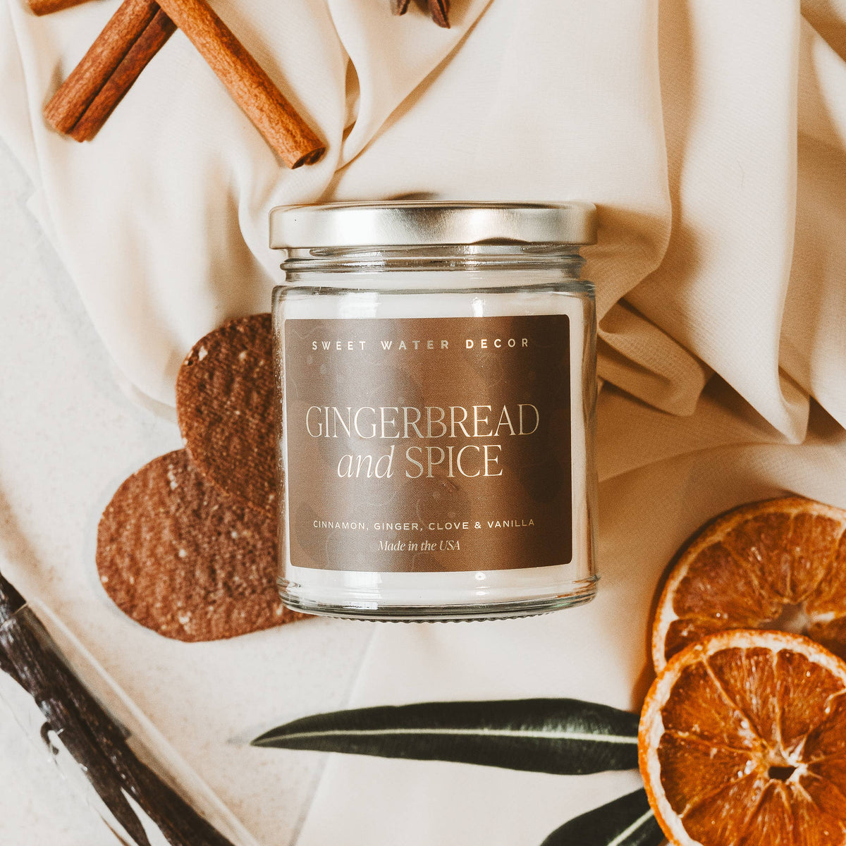 Gingerbread and Spice 9 oz Soy Candle - The Preppy Bunny