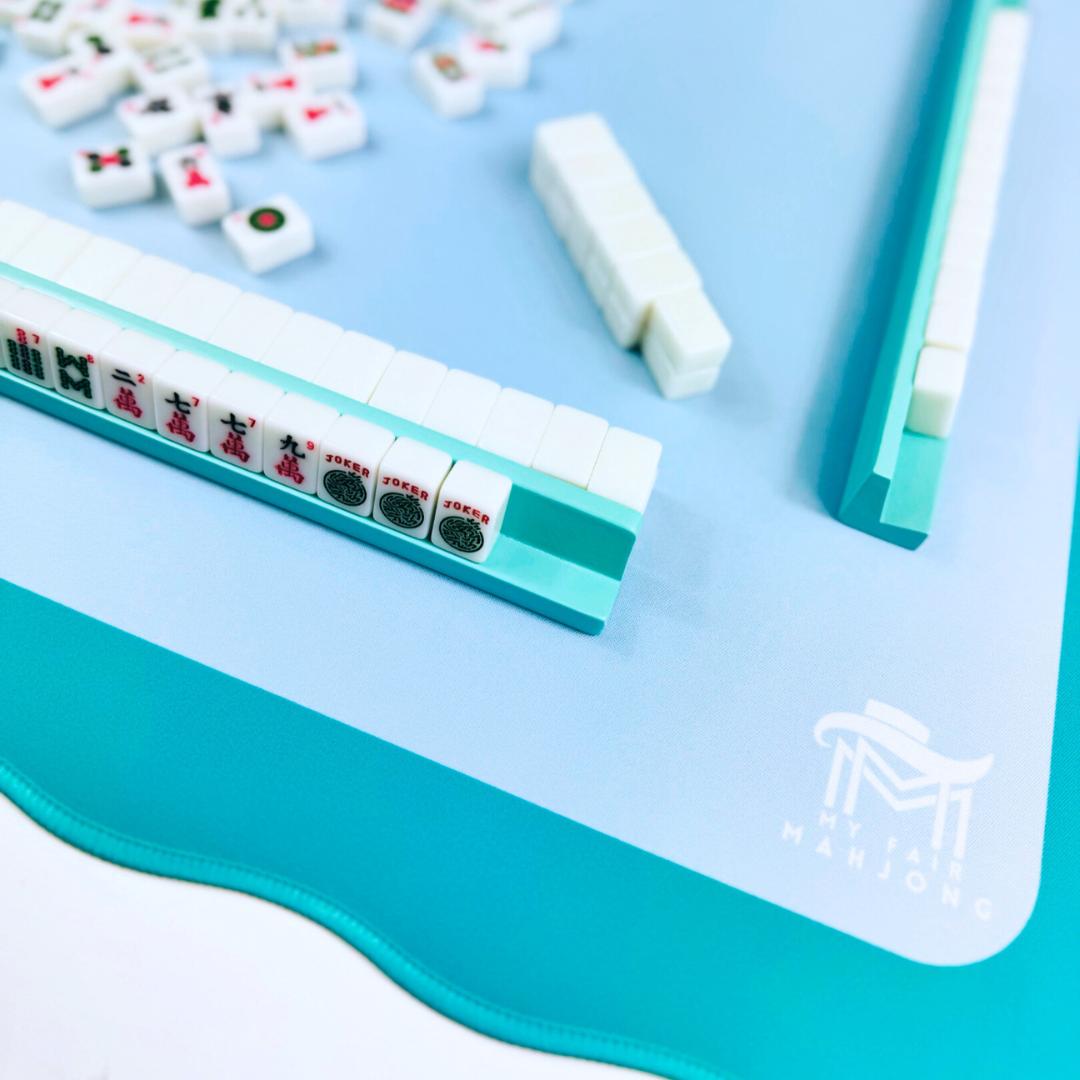 MINI MAHJONG MAT  |  Color Wave  |  21" x 21" - The Preppy Bunny