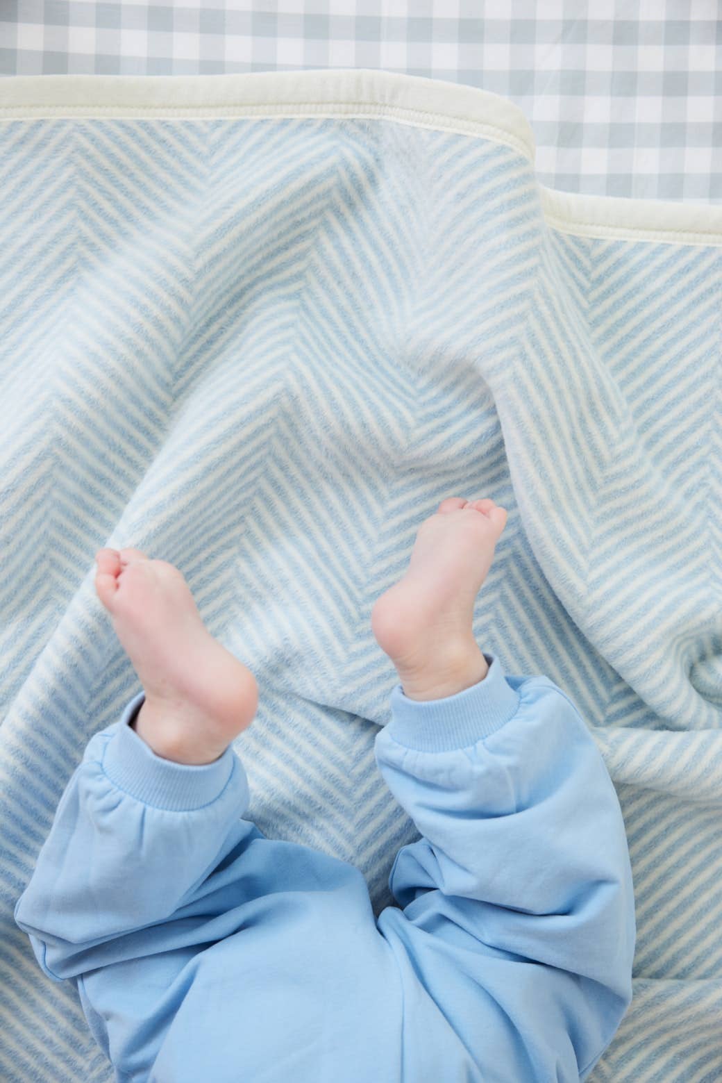 Harborview Herringbone Sky Mini Blanket ChappyWrap