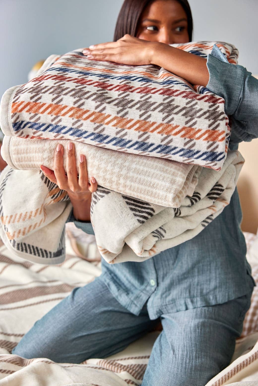 Hampton Houndstooth Blanket by ChappyWrap