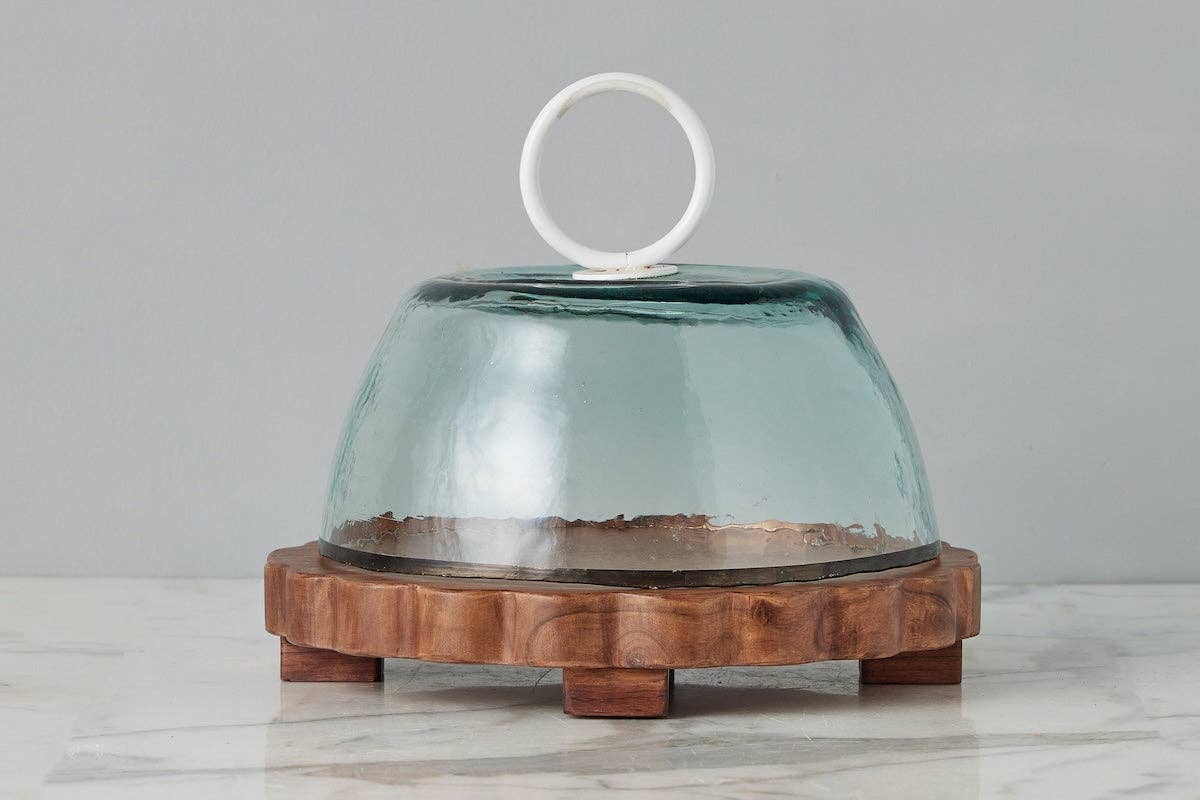 Scalloped Large Round Trivet Riser in Natural - The Preppy Bunny