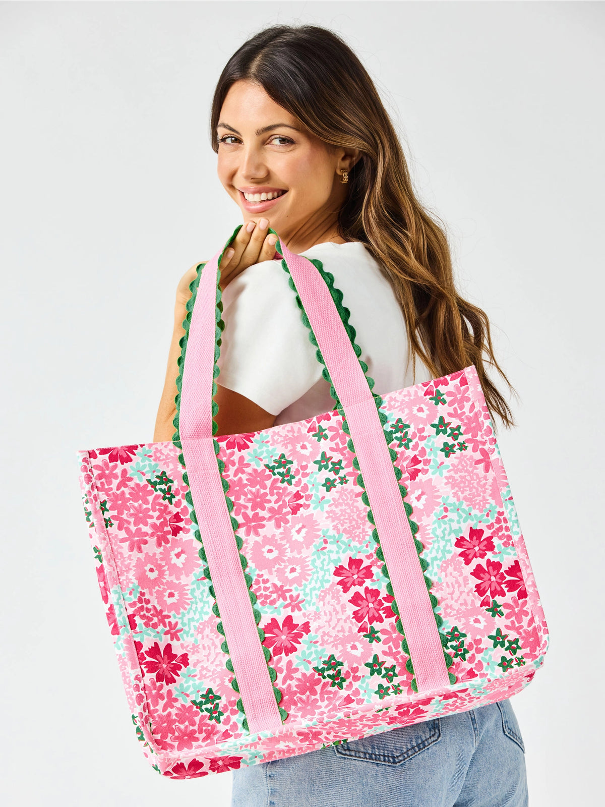 Capri Carryall Tote Bag in Petal Perfect - The Preppy Bunny