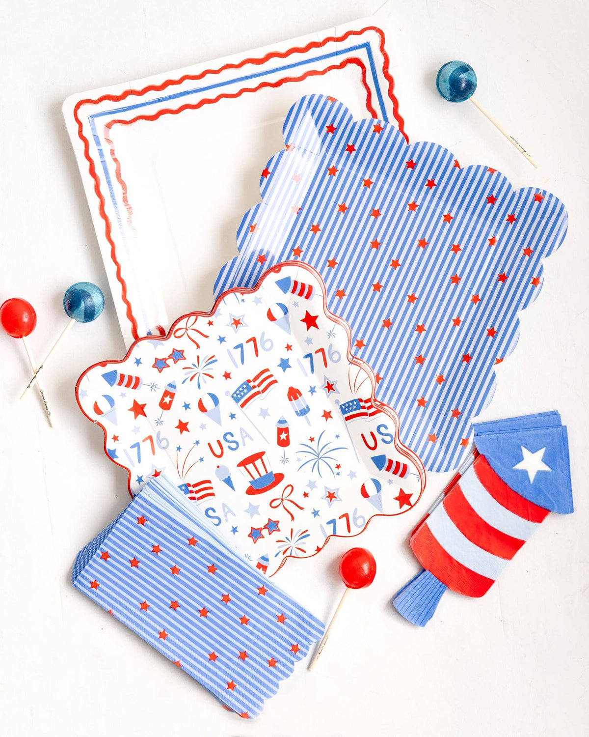 USA Icons Paper Plates - 9"