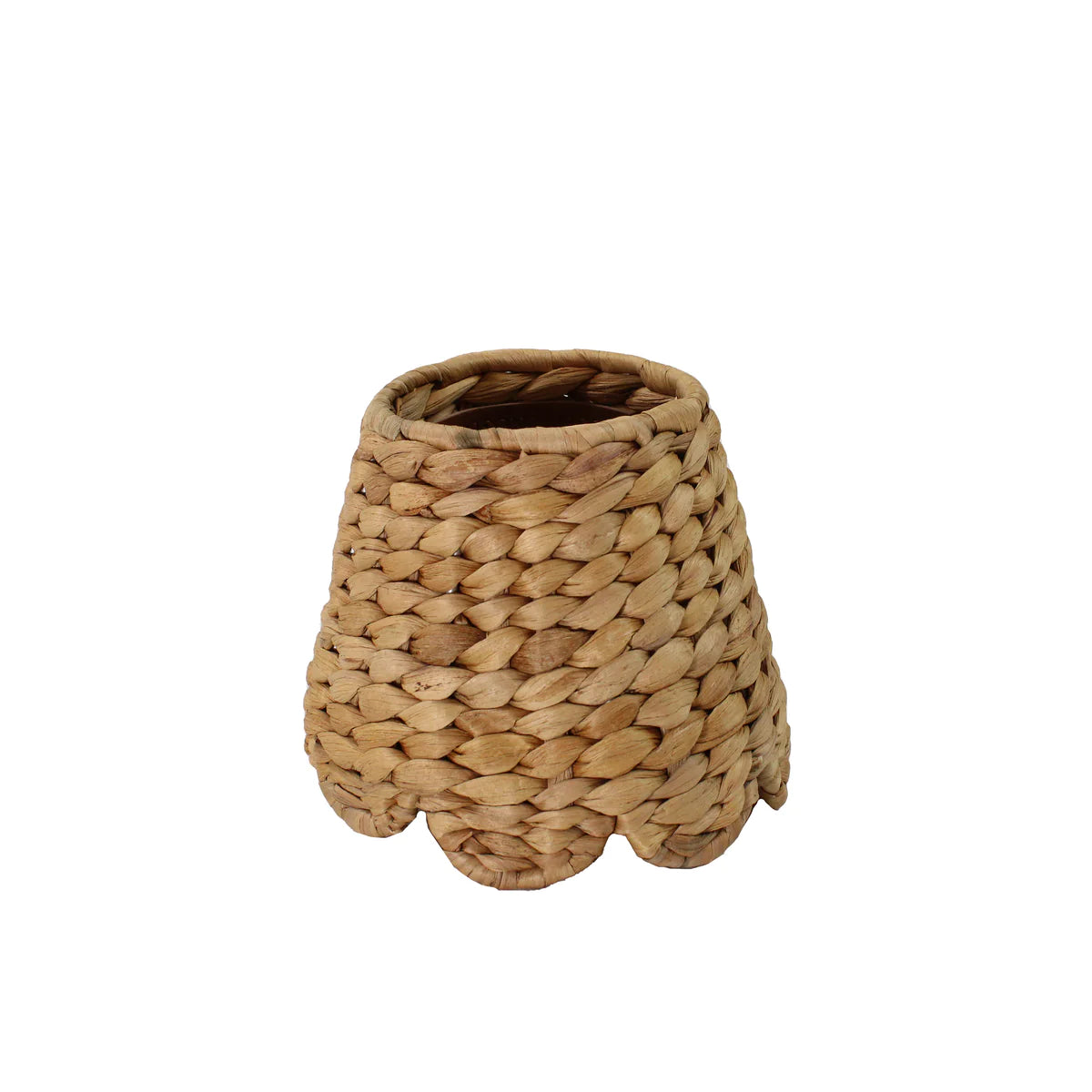 Maison Maison Design x Zafferano Scalloped Water Hyacinth - The Preppy Bunny