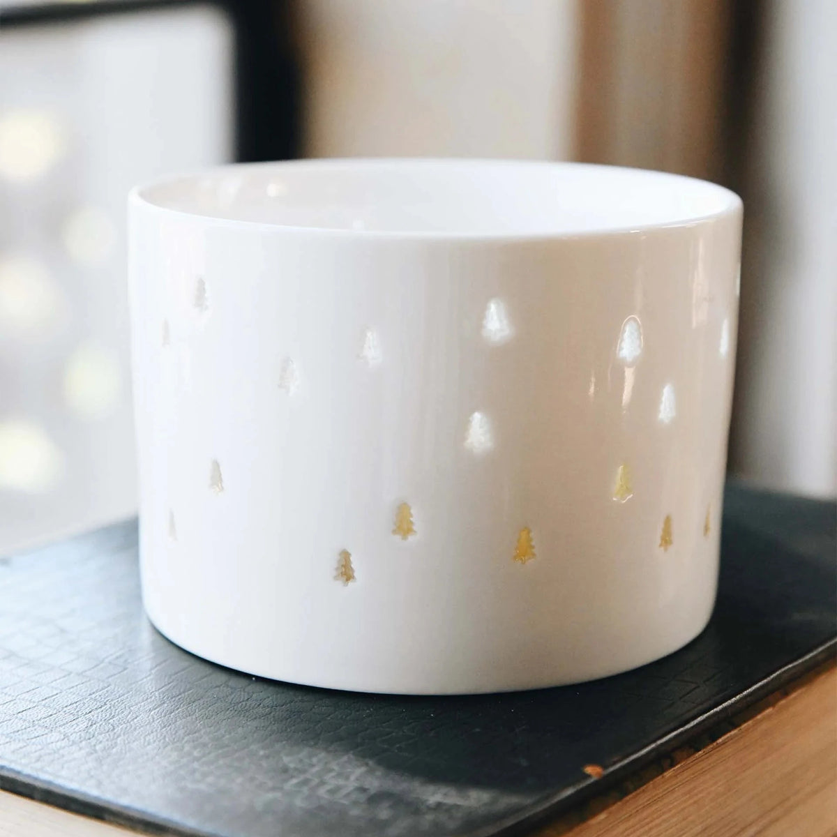 Sea Pines Twinkle Ceramic Candle